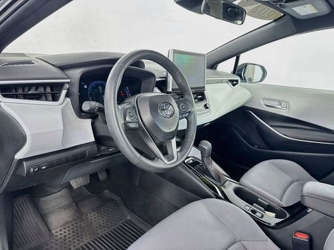 Used 2025 Toyota Corolla FX w/ Convenience Package FWD image 14