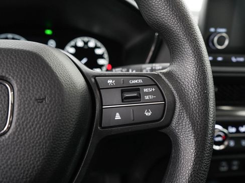 Used 2025 Honda CR-V EX image 25