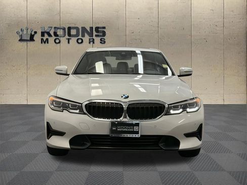 Used 2022 BMW 330i xDrive Sedan w/ Driving Assistance Package AWD/4WD image 3