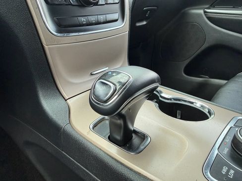 Used 2015 Jeep Grand Cherokee Limited AWD/4WD image 22