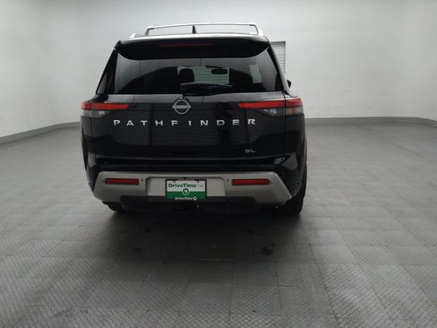 Used 2022 Nissan Pathfinder SL w/ SL Premium Package FWD image 7