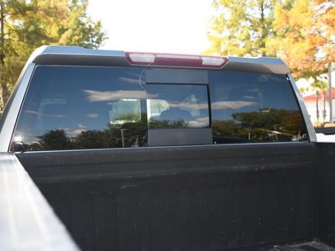 Used 2019 GMC Sierra 1500 SLT w/ SLT Premium Package image 19