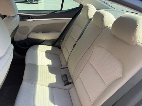 Used 2020 Hyundai Elantra SEL w/ Cargo Package (C1) FWD image 9
