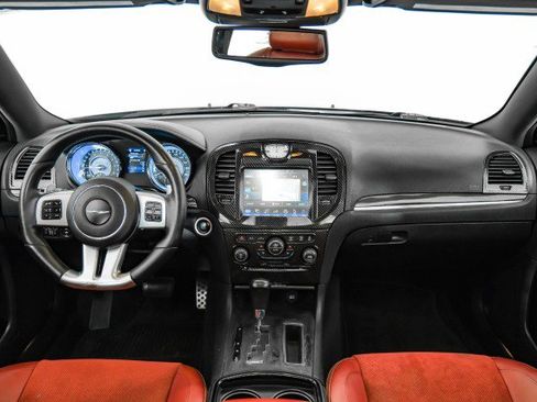 Used 2012 Chrysler 300 SRT8 w/ 19-Premium Speaker Group image 12