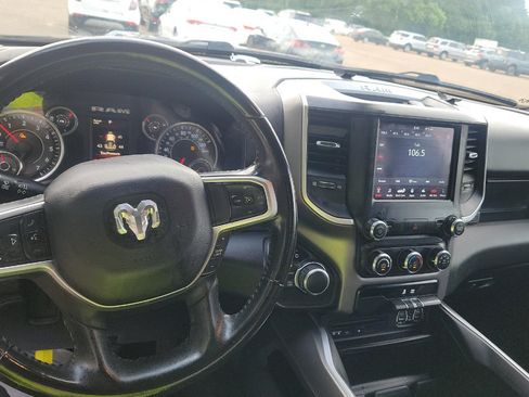 Used 2019 RAM 1500 Big Horn AWD/4WD image 12