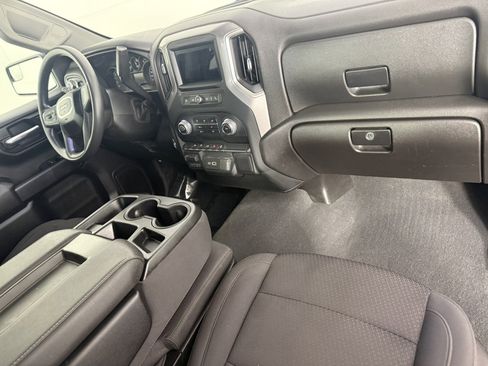 Used 2024 GMC Sierra 1500 Pro w/ Graphite Edition image 11