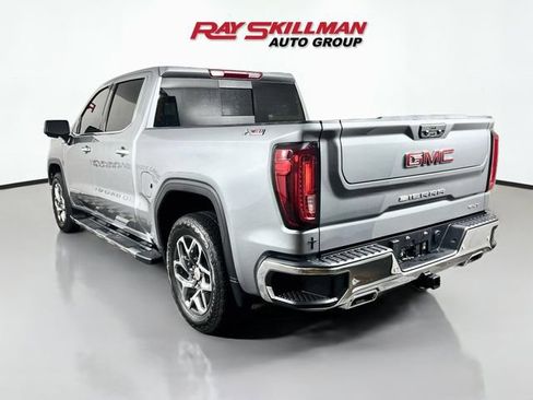 Used 2024 GMC Sierra 1500 SLT w/ SLT Premium Plus Package AWD/4WD image 4