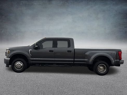 Used 2019 Ford F350 XLT image 7