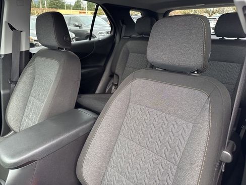 Used 2022 Chevrolet Equinox LT image 12