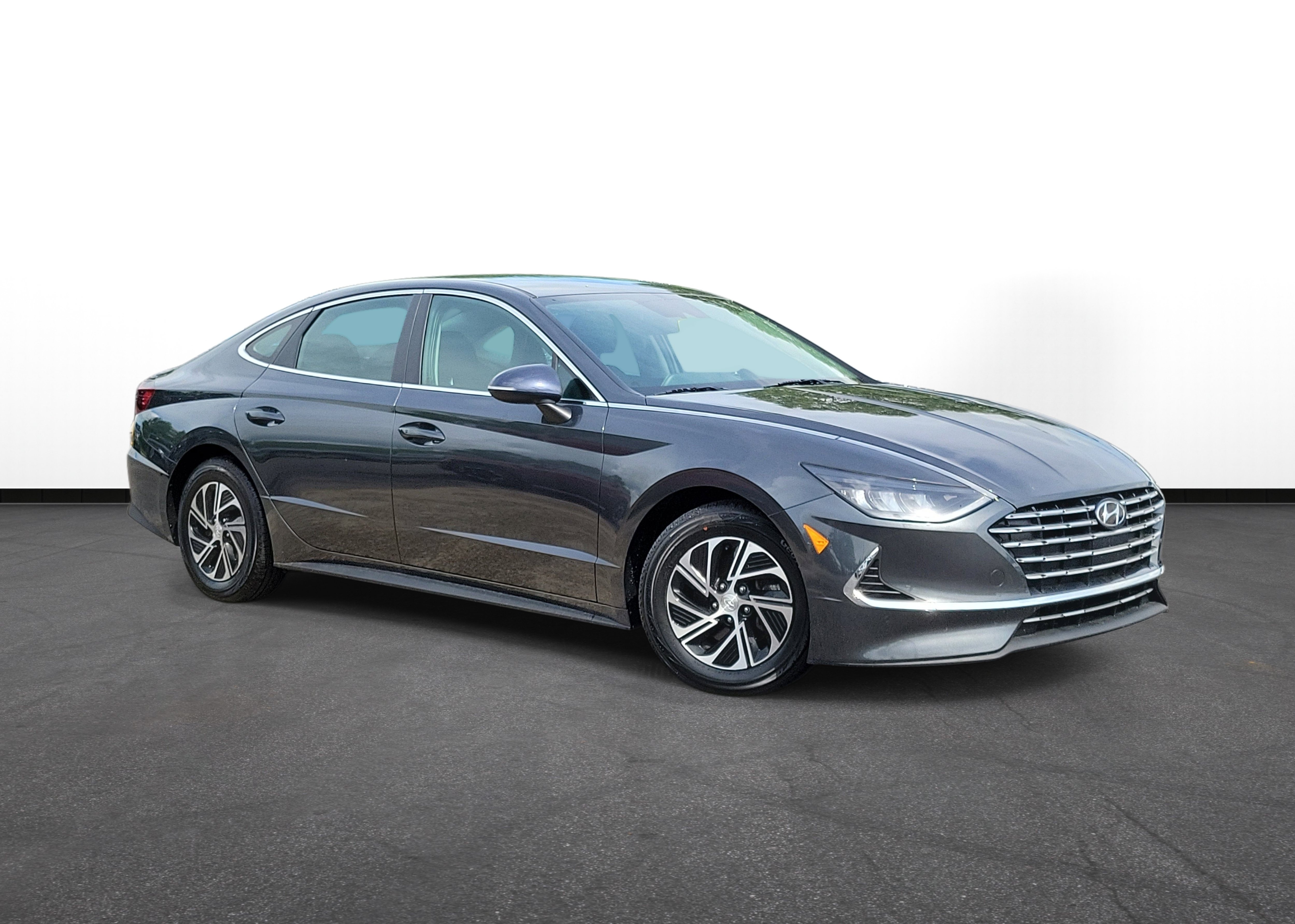 Used 2022 Hyundai Sonata Blue FWD 360° Tour