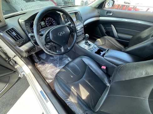 Used 2010 INFINITI G37 x Coupe w/ Premium Pkg AWD/4WD image 8
