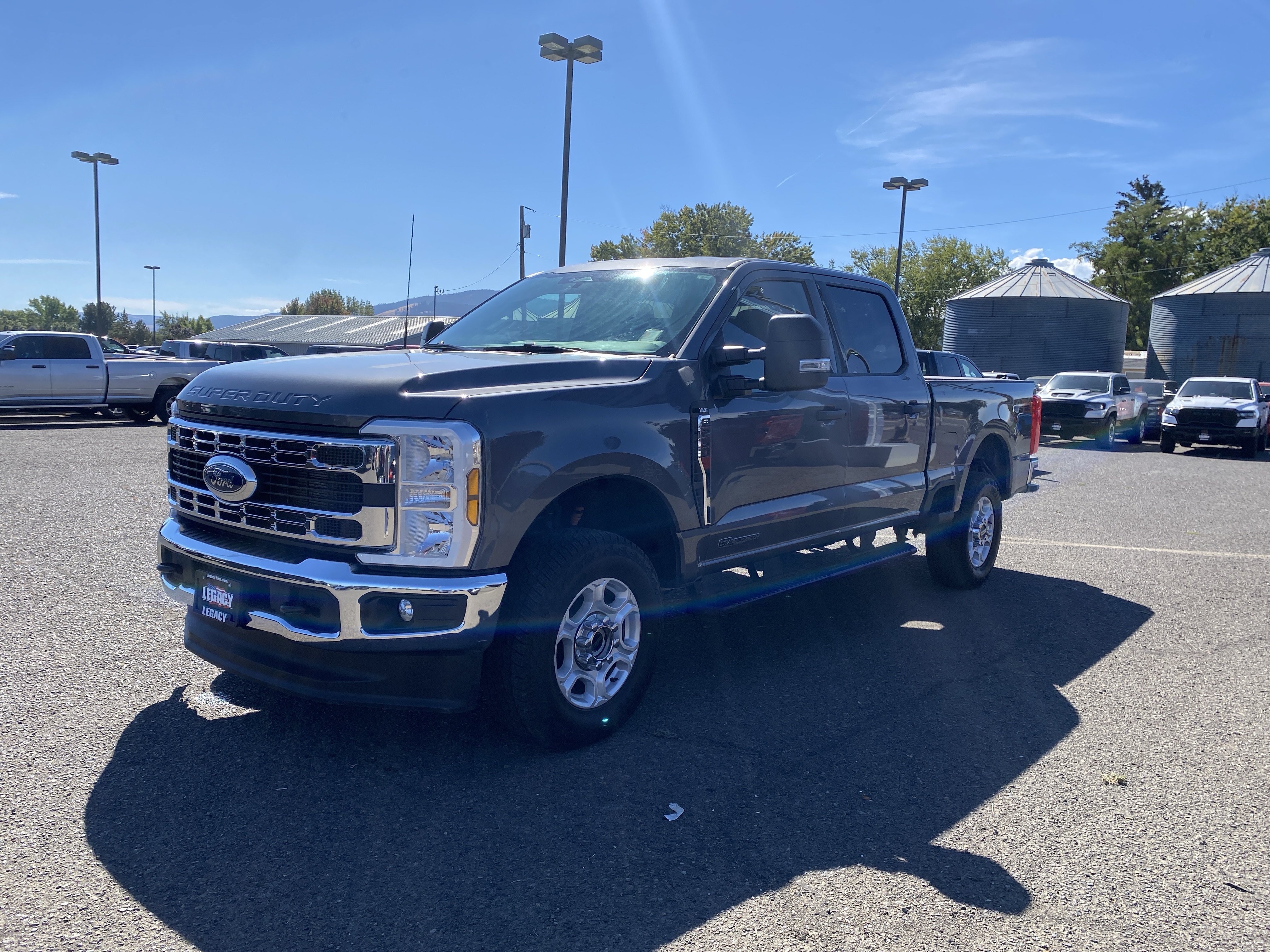 Used 2025 Ford F250 XLT AWD/4WD image 8