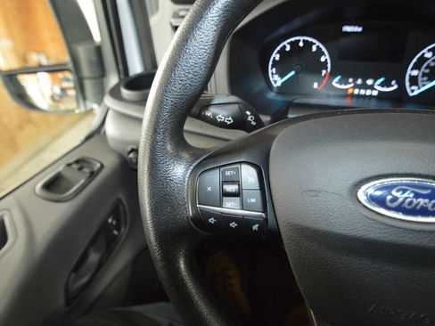 Used 2024 Ford Transit 250 Low Roof w/ Exterior Upgrade Package image 40