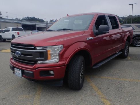 Used 2018 Ford F150 XLT w/ Equipment Group 302A Luxury AWD/4WD image 3