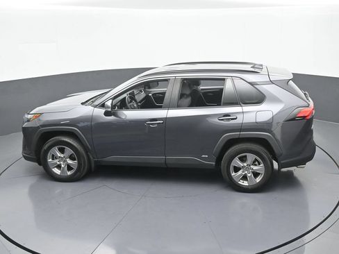 Used 2024 Toyota RAV4 XLE AWD/4WD image 42