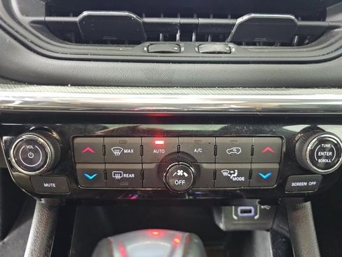 Certified 2024 Jeep Compass Limited w/ High Altitude Package image 22