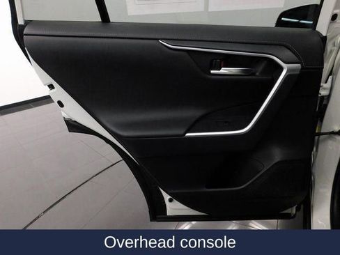 Used 2022 Toyota RAV4 Limited image 28