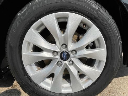 Used 2017 Subaru Legacy 2.5i Premium image 13