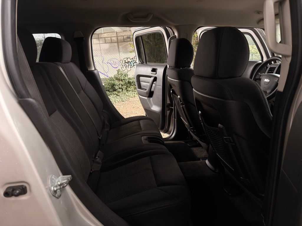 Used 2007 HUMMER H3 AWD/4WD image 29