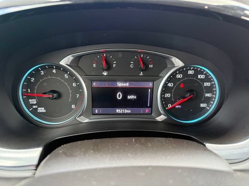 Used 2021 Chevrolet Traverse LT w/ LPO, Cargo Package AWD/4WD image 30