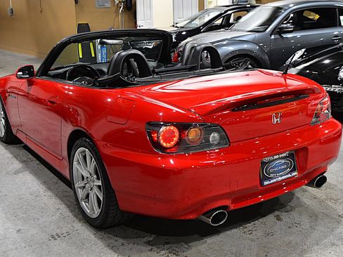 Used 2004 Honda S2000 image 15