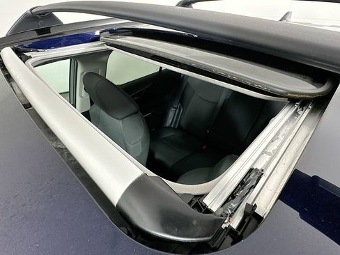 Certified 2025 Toyota RAV4 XLE w/ Convenience Package image 21