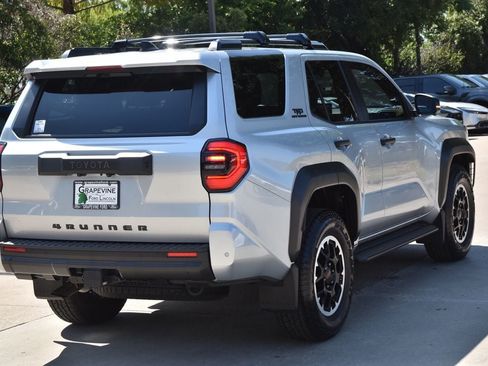Used 2025 Toyota 4Runner TRD Off-Road Premium w/ Tow Technology Package AWD/4WD image 8