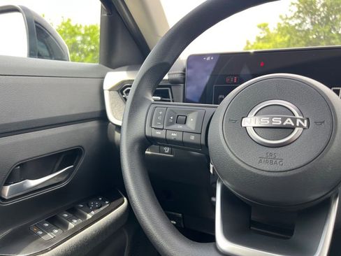 New 2026 Nissan Kicks SV FWD image 11