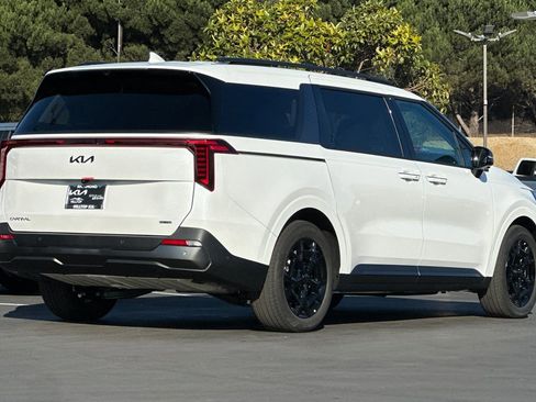 New 2026 Kia Carnival SX Prestige image 4