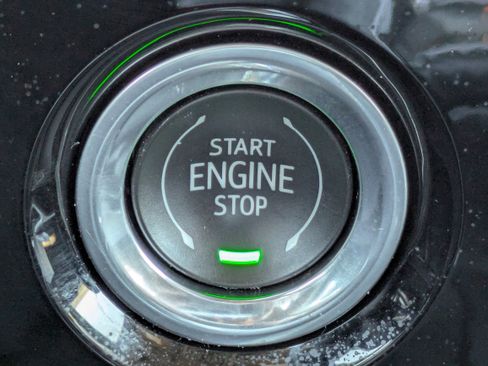 Certified 2023 GMC Sierra 1500 SLT w/ SLT Premium Package image 33