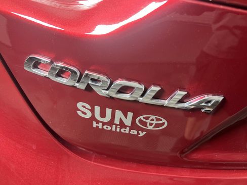 Used 2022 Toyota Corolla LE w/ LE Convenience Package FWD image 6