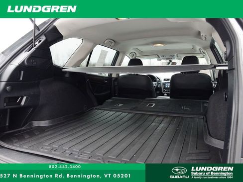 Used 2018 Subaru Outback 3.6R Limited image 16