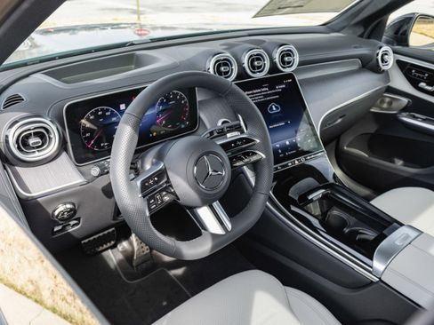 New 2026 Mercedes-Benz GLC 300 4MATIC image 12