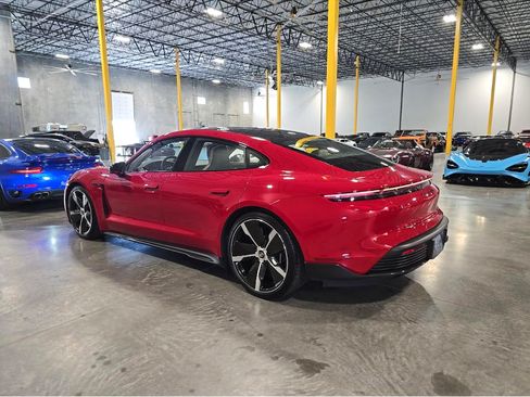Used 2022 Porsche Taycan Turbo S AWD/4WD image 4