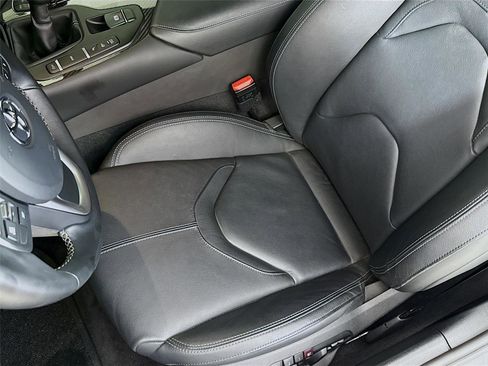 Used 2025 Toyota Supra Premium image 13