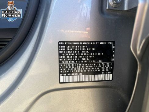 Used 2024 Volkswagen Tiguan SE FWD image 24