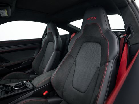 Certified 2026 Porsche 911 Carrera GTS RWD image 24