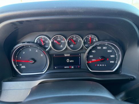 Used 2022 Chevrolet Silverado 3500 LT w/ Convenience Package image 14