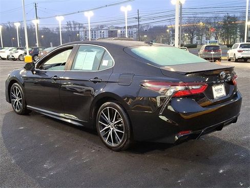 Certified 2023 Toyota Camry SE image 5