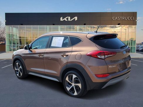 Used 2017 Hyundai Tucson Sport FWD image 3