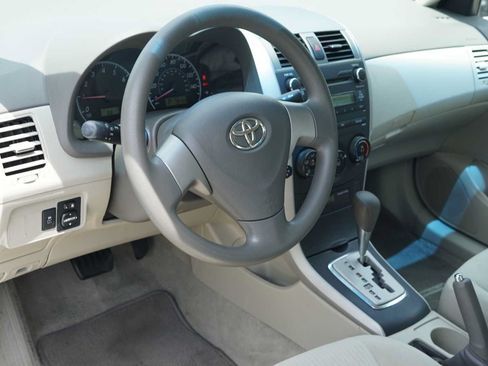 Used 2010 Toyota Corolla LE FWD image 8
