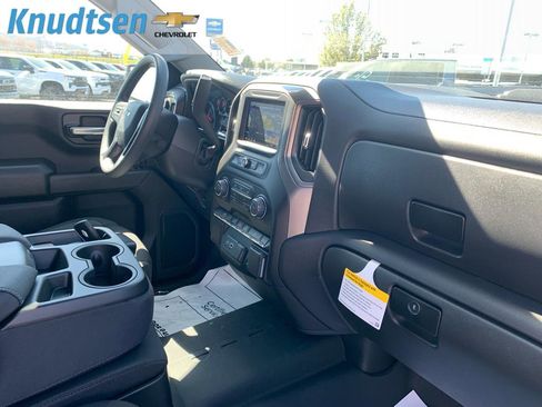 New 2026 Chevrolet Silverado 1500 Custom Trail Boss AWD/4WD image 13