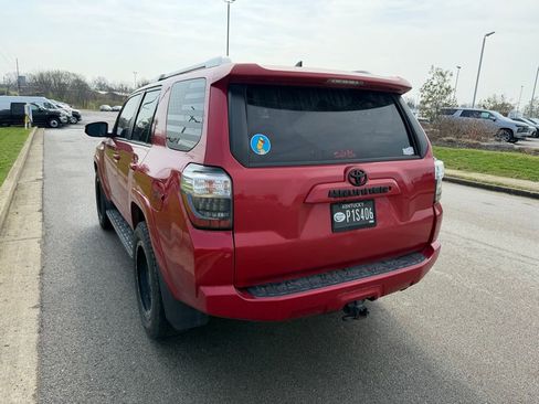 Used 2014 Toyota 4Runner SR5 Premium image 4