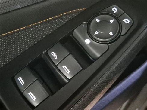 Used 2019 Chevrolet Traverse Premier w/ Redline Edition FWD image 12