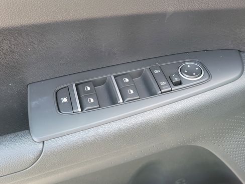 Used 2024 Kia Forte LXS FWD image 12