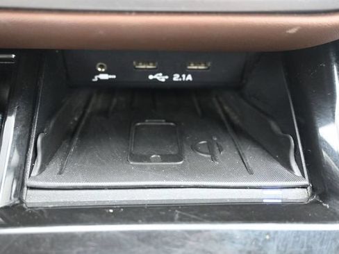 Used 2020 Subaru Outback Touring XT AWD/4WD image 32