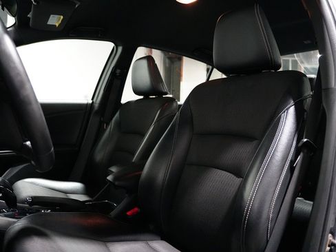 Used 2017 Honda Accord Sport image 13