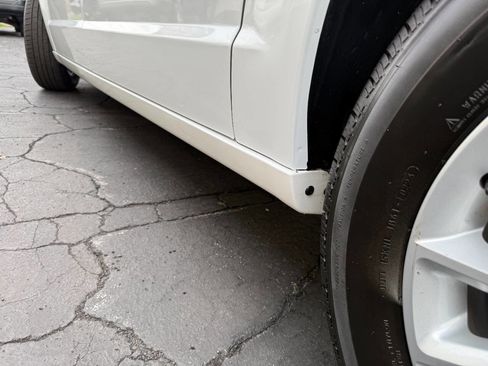 Used 2020 Dodge Grand Caravan SE image 33