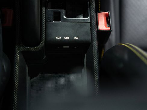 Used 2013 Porsche 911 Turbo S image 77