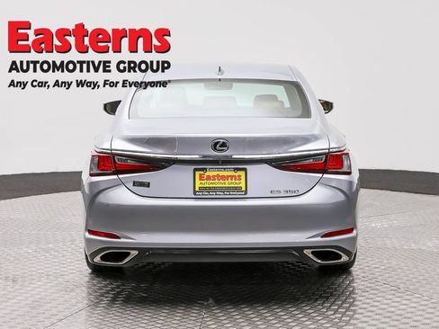 Used 2022 Lexus ES 350 w/ Premium Package FWD image 6